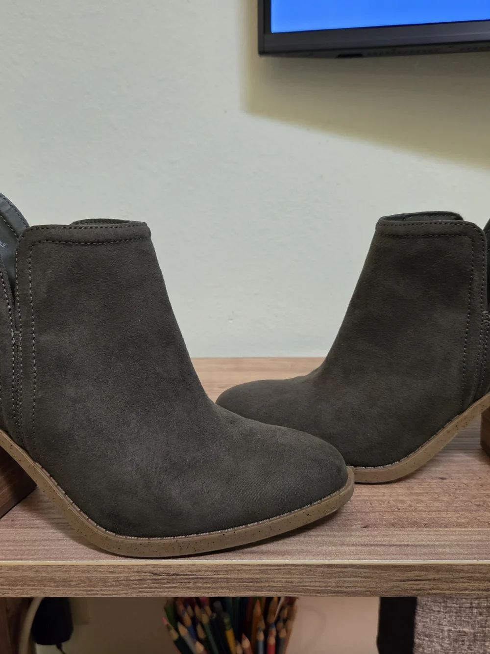 Joie Dark olive Green  Suede Ankle Booties with Stacked Heel FALL
